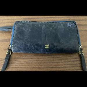 49 Square Clingy Wallet - Italian Leather